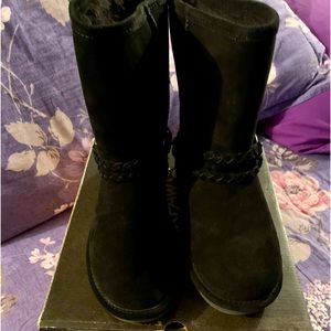 Bearpaw winter boots